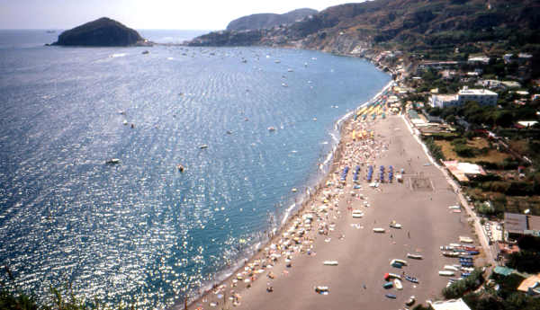 Maronti Strand bei Barano Maronti auf Ischia